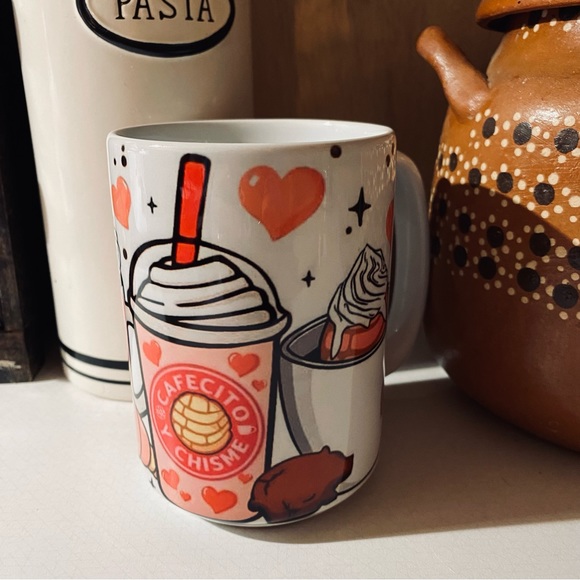 Frappe concha's Cafecito y Chisme - Picture 3 of 3